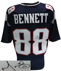 Martellus Bennett Signed Autographed New England Patriots Jersey (JSA COA)
