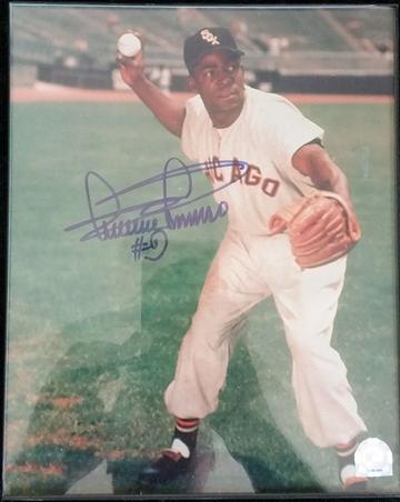 Minnie Minoso Signed Autographed Glossy 8x10 Photo Chicago White Sox (MLB Authenticated)