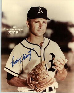 Bobby Shantz Signed Autographed Glossy 8x10 Photo Philadelphia Athletics (SA COA)