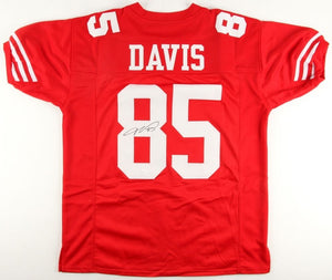Vernon Davis Signed Autographed San Francisco 49ers Football Jersey (JSA COA)